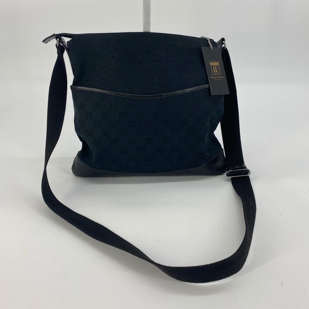Gucci Sling Bag